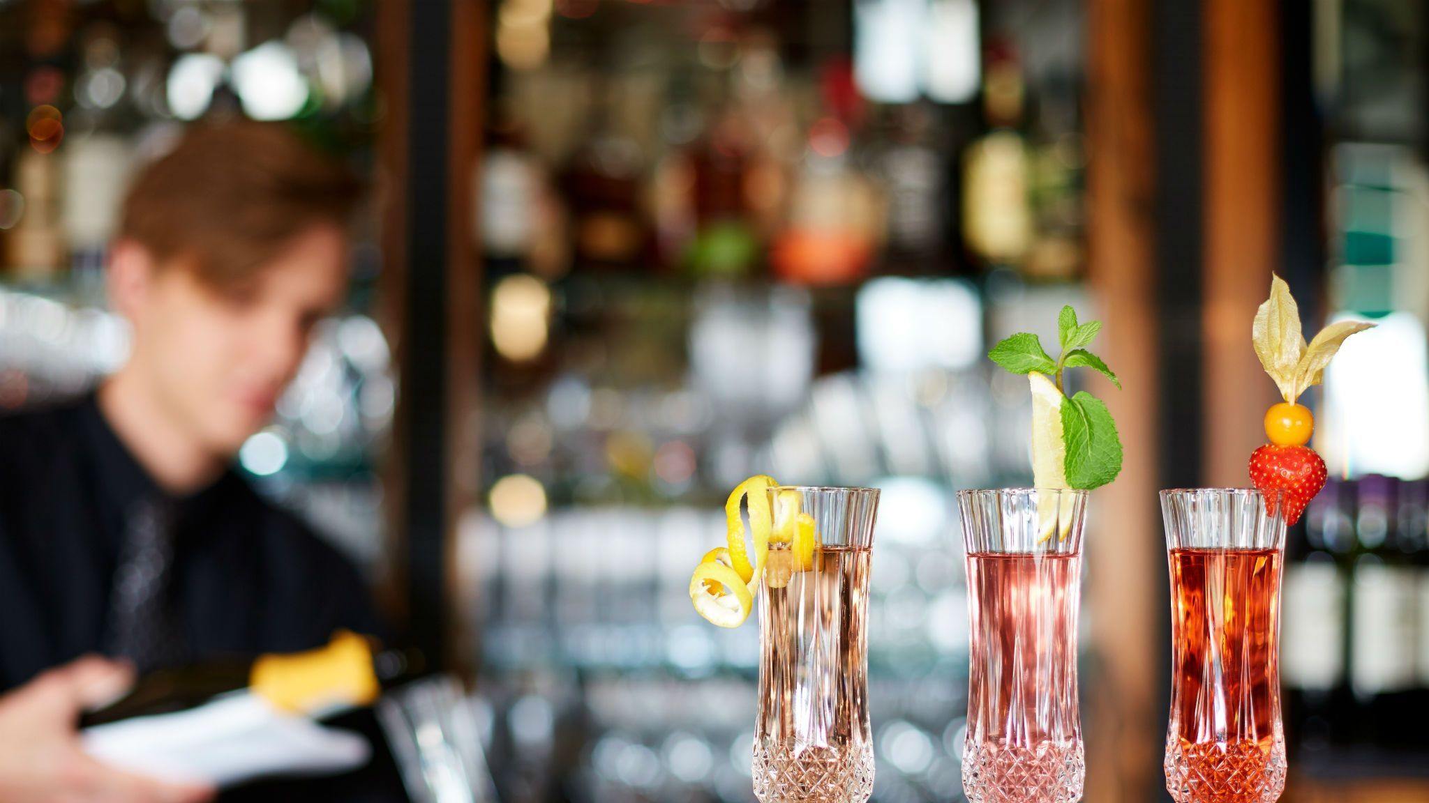Die Atelier Bar in Nürnberg - Das Barteam freut sich auf Ihren Besuch